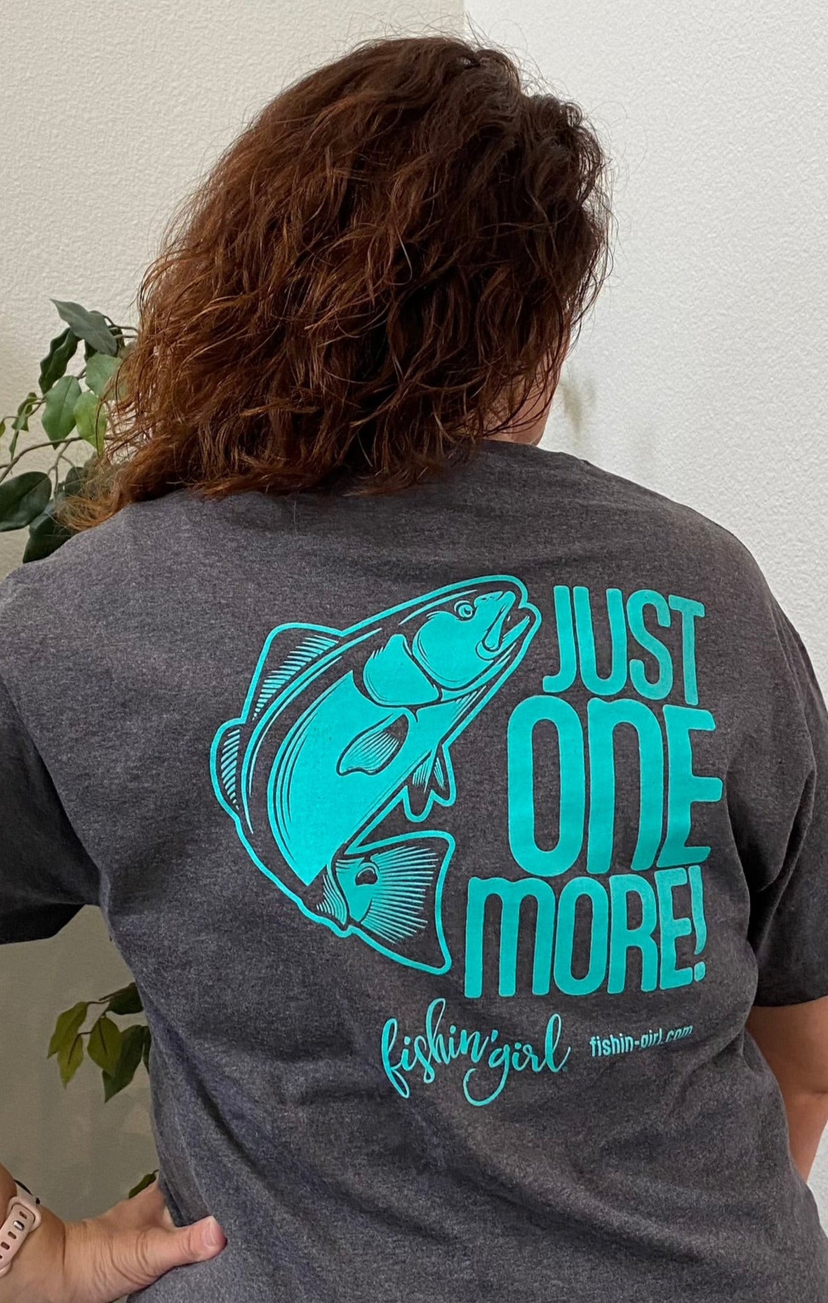 Fishin' Girl Just One More Fish T-Shirt Gray / Large